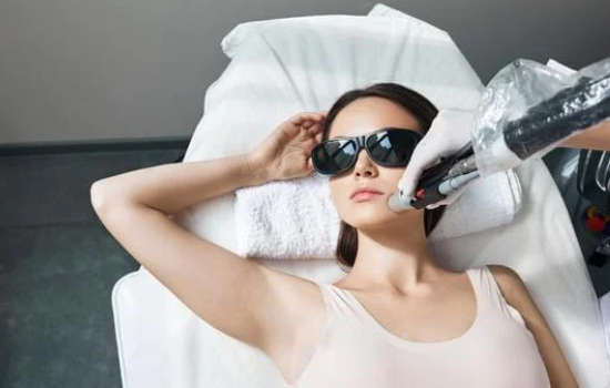 脱毛サロン　求人　確認