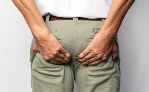 VIOの毛を抜いたら毛が埋もれる？埋没毛になる可能性と対処法